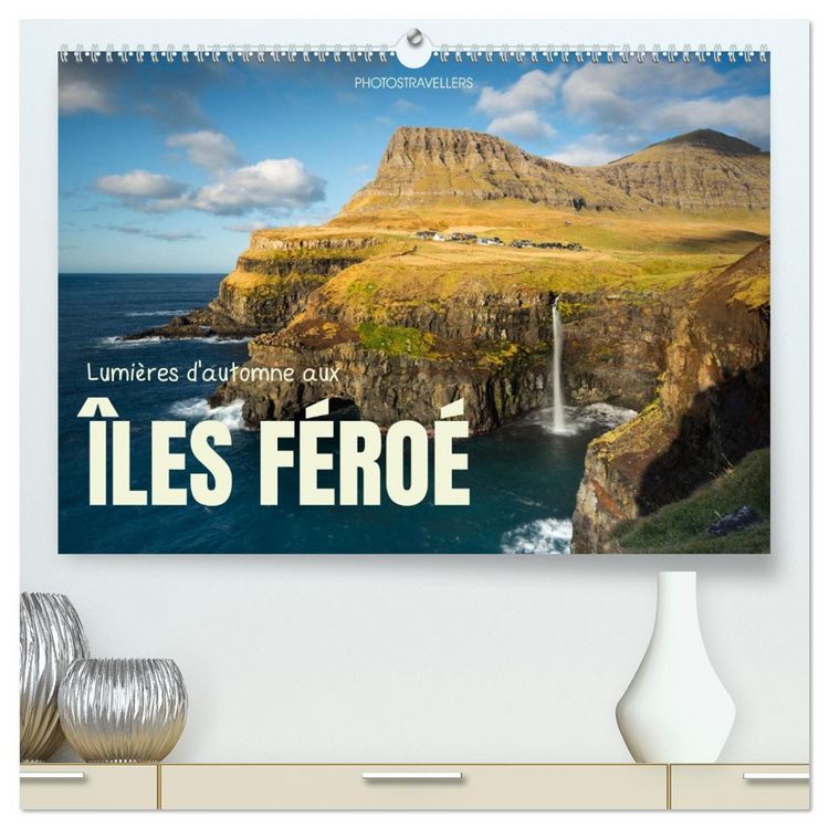 Produktbild: Lumi&egrave;res d'automne aux &icirc;les F&eacute;ro&eacute; (Calendrier mural 2026 DIN A2 vertical) calendrier de bureau