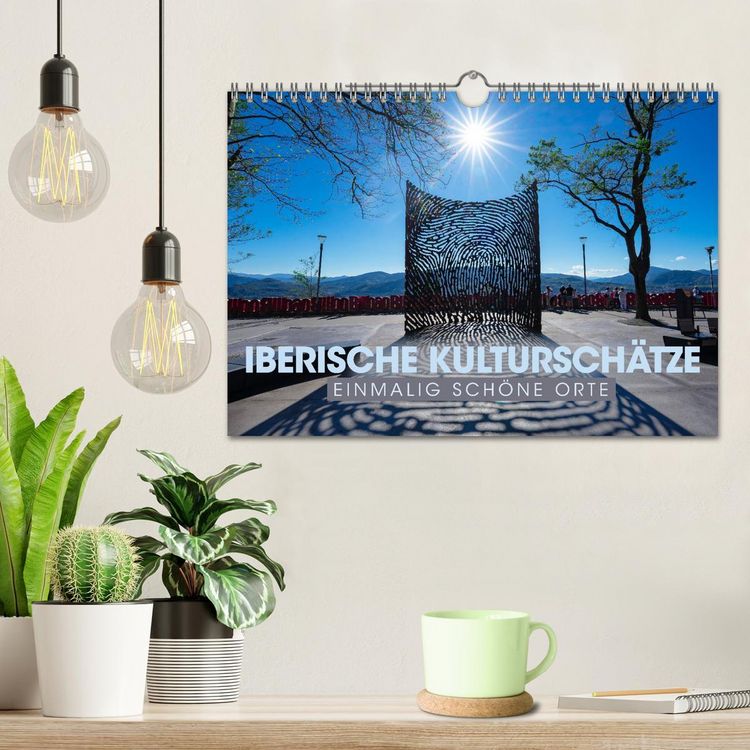 Produktbild: IBERISCHE KULTURSCH&Auml;TZE - Einmalig sch&ouml;ne Orte (Wandkalender 2026 DIN A4 quer), CALVENDO Monatskalender