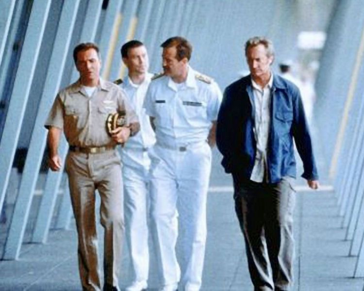 Produktbild: USS Charleston - Die letzte Hoffnung der Menschheit / Preisgekr&ouml;nter Science-Fiction-Film mit Starbesetzung (Pidax Film-Klassiker)