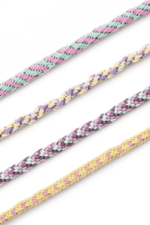 Produktbild: Kumihimo Bracelets PASTELL RAINBOW, 16-teilig