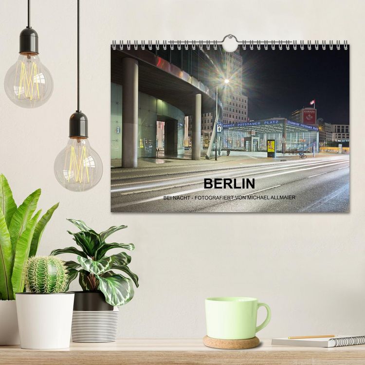 Produktbild: Berlin - fotografiert von Michael Allmaier (Wandkalender 2026 DIN A4 quer), CALVENDO Monatskalender