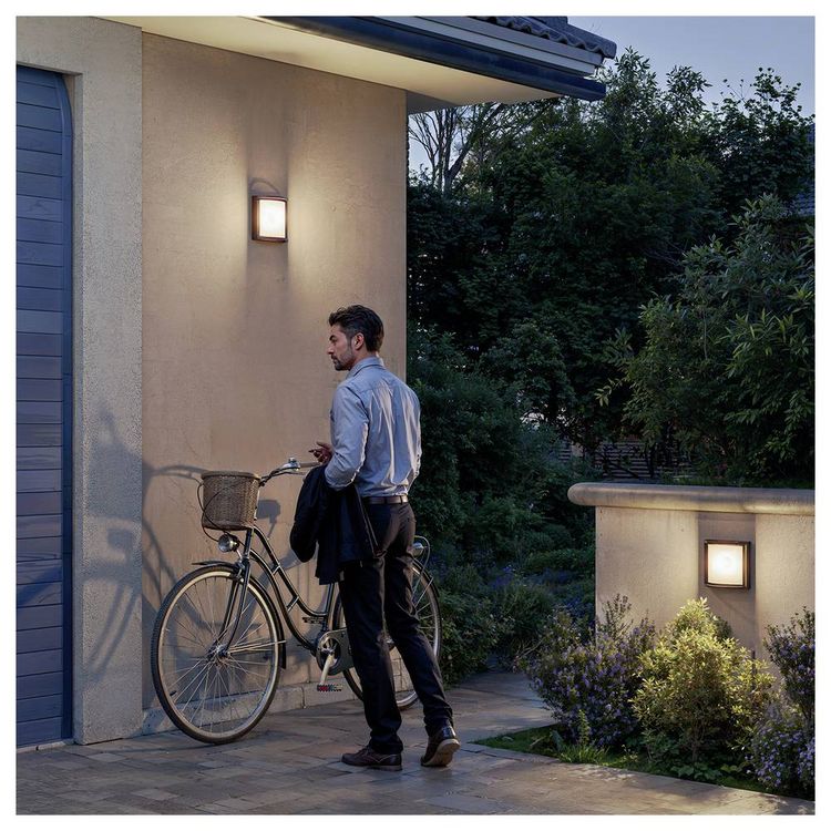 Produktbild: Philips LED Lois 929004643501 LED-Au&szlig;enstrahler mit Bewegungsmelder 24 W Leuchtfarben: Kaltwei&szlig;