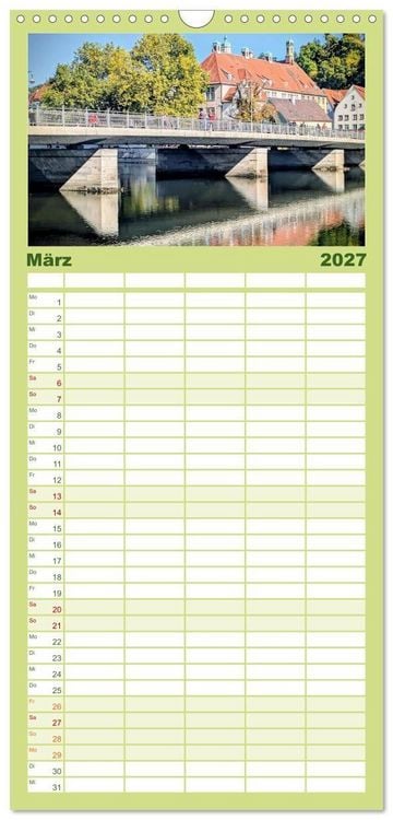 Produktbild: Familienplaner 2027 - Hier f&uuml;hle ich mich zuhause - Landsberg am Lech und Ammersee mit 5 Spalten (Wandkalender, 21 x 45 cm) CALVENDO