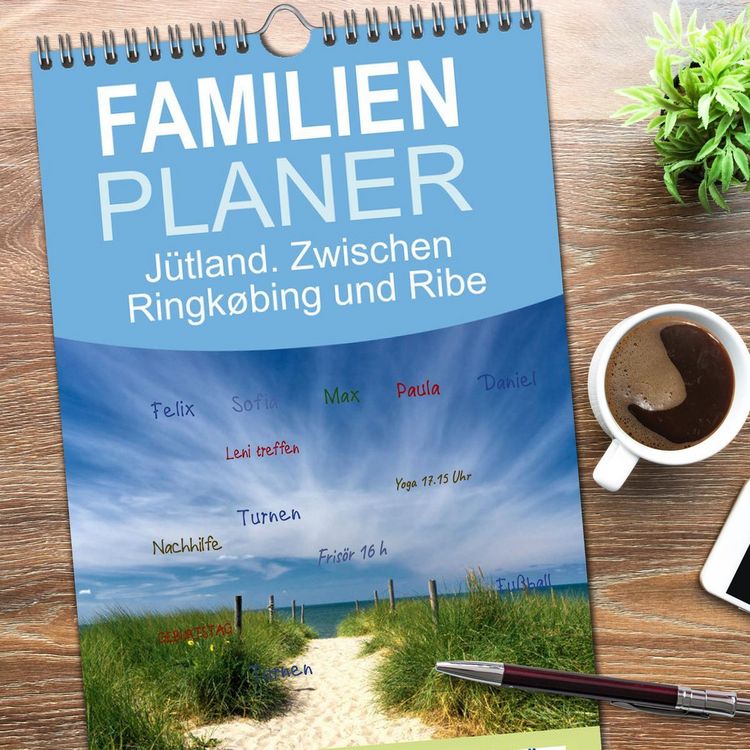 Produktbild: Familienplaner 2026 - J&uuml;tland. Zwischen Ringk&oslash;bing und Ribe mit 5 Spalten (Wandkalender, 21 x 45 cm) CALVENDO
