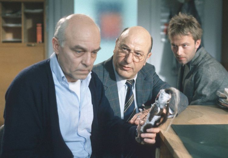 Produktbild: Tatort Hamburg - 40 Jahre Stoever und Brockm&ouml;ller - Jubil&auml;ums-Gesamtedition (Erstmals alle 41 Folgen) [21 DVDs]