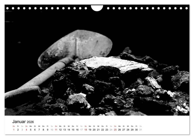 Produktbild: Helden der Arbeit - Alte Arbeitsmittel des Ruhrgebiets (Wandkalender 2026 DIN A4 quer), CALVENDO Monatskalender