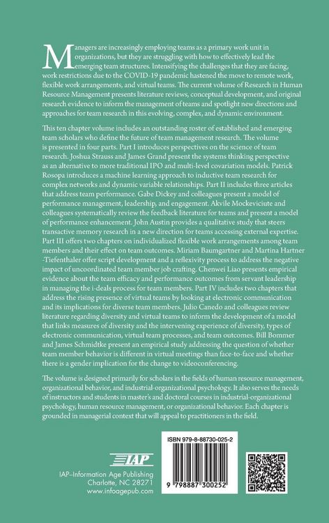 Produktbild: Managing Team Centricity in Modern Organizations
