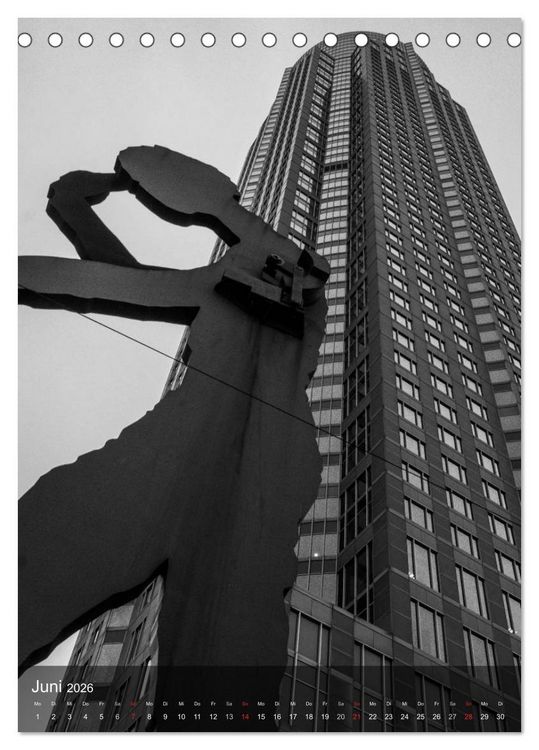 Produktbild: Frankfurt monochrom (Tischkalender 2026 DIN A5 hoch), CALVENDO Monatskalender