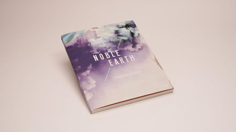Produktbild: Angelika J. Trojnarski &ndash; Noble Earth