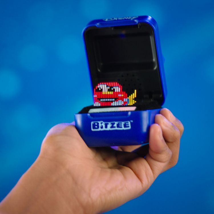 Produktbild: Bitzee Disney - Digitale Charaktere zum Anfassen, interaktives Spielzeug mit 30 virtuellen Figuren, die auf Bewegung/Ber&uuml;hrung reagieren