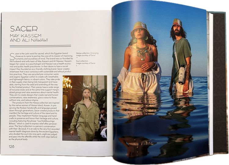 Produktbild: A Meeting of Cultures - Fashioning North Africa