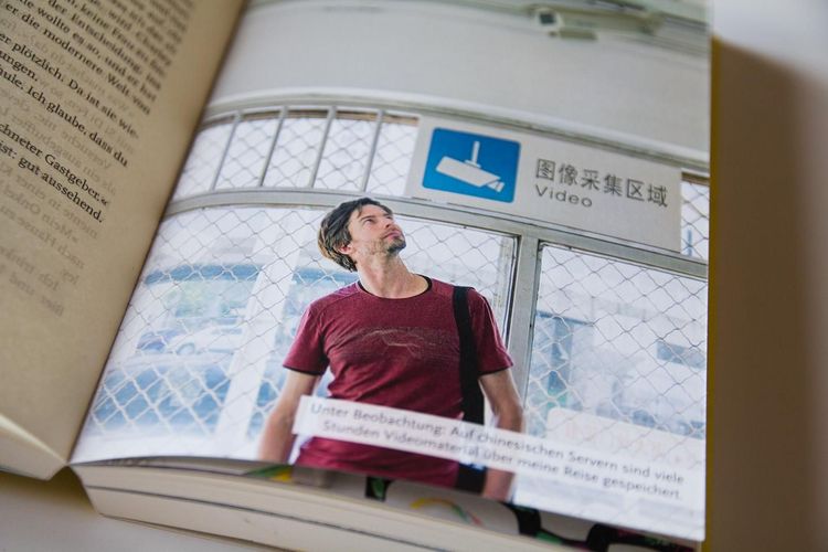 Produktbild: Couchsurfing in China