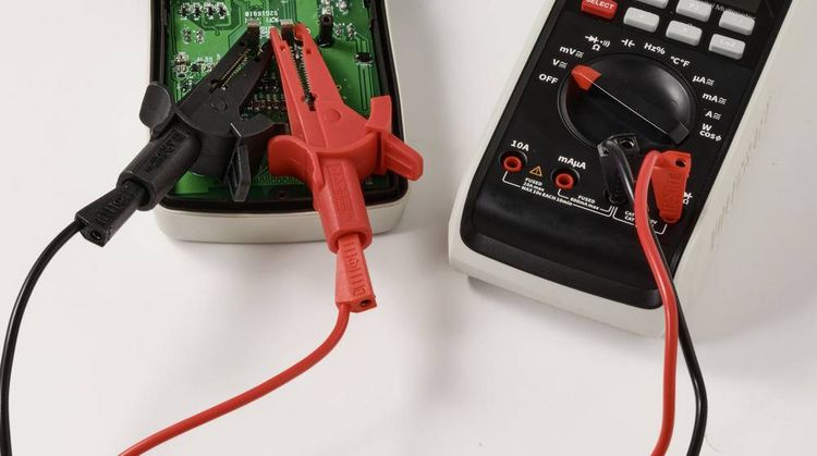 Produktbild: VOLTCRAFT MSK-130 Krokodilklemme gerade CAT IV 600 V, CAT III 1000V 10A Rot