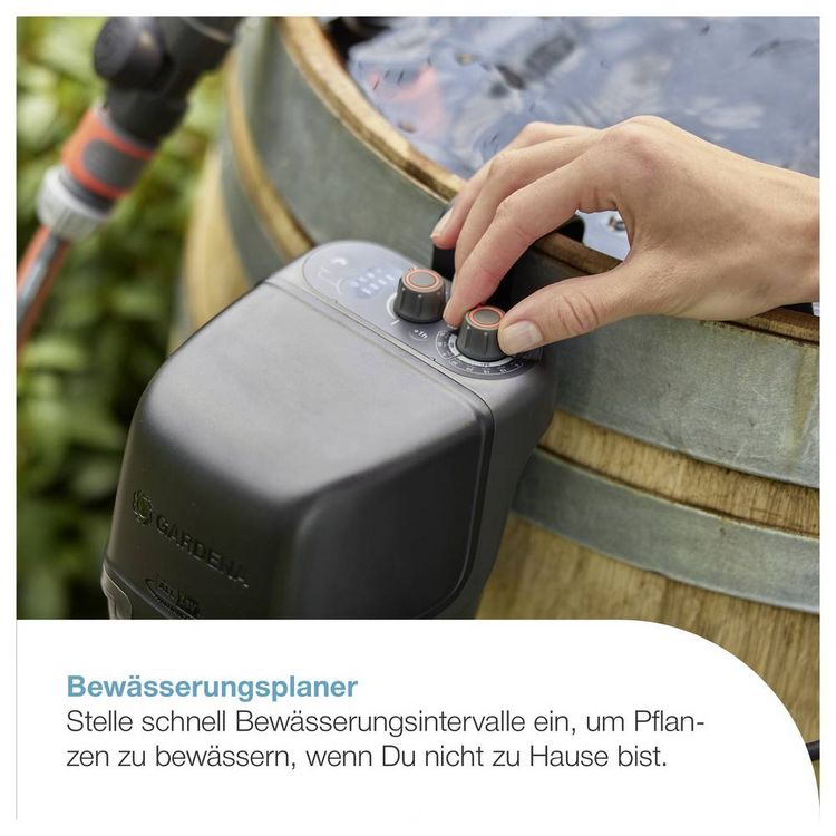 Produktbild: GARDENA Akku-Regenfasspumpe 2400 ComfortAutomatic 18V P4A solo Regenwassernutzungsanlage 2400 l/h 1.8 m