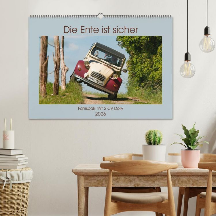 Produktbild: Die Ente ist sicher - Fahrspa&szlig; mit 2 CV Dolly (Wandkalender 2026 DIN A2 quer), CALVENDO Monatskalender