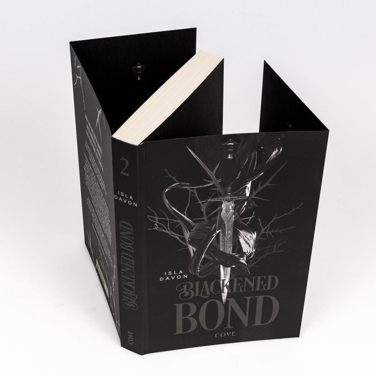 Produktbild: Blackened Bond (Blackened Blade 2)