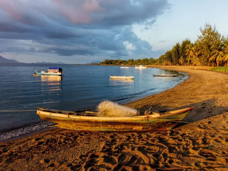 Produktbild: CALVENDO Puzzle Traumstand in Indonesien im Inselparadies Flores | 1000 Teile Lege-Gr&ouml;&szlig;e 64x48cm Foto-Puzzle f&uuml;r gl&uuml;ckliche Stunden