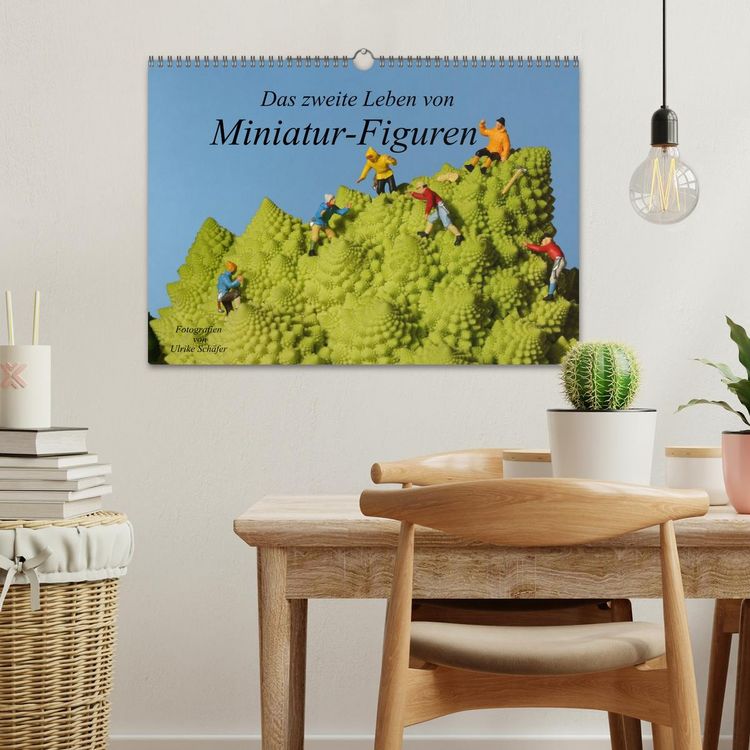 Produktbild: Das zweite Leben von Miniatur-Figuren (Wandkalender 2026 DIN A3 quer), CALVENDO Monatskalender