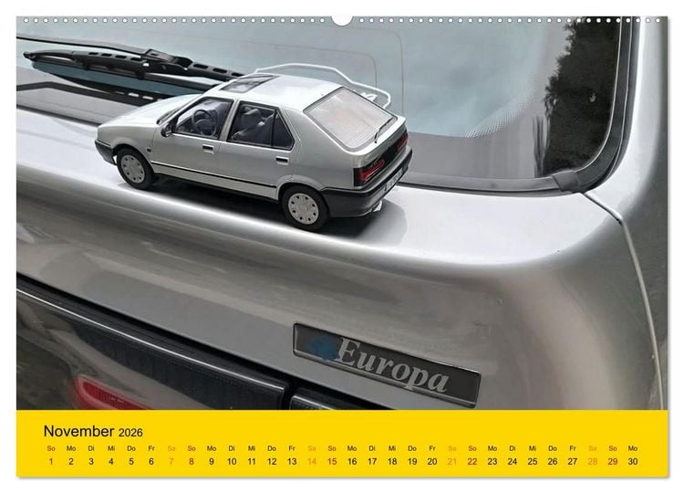 Produktbild: Historische Renault (Wandkalender 2026 DIN A2 quer), CALVENDO Monatskalender