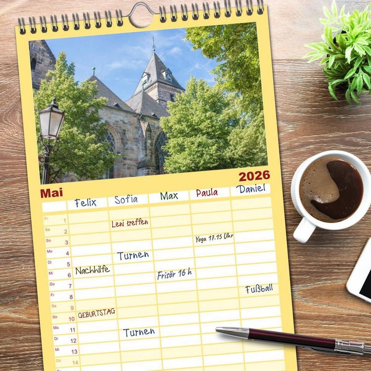 Produktbild: Familienplaner 2026 - Altes Hameln mit 5 Spalten (Wandkalender, 21 x 45 cm) CALVENDO