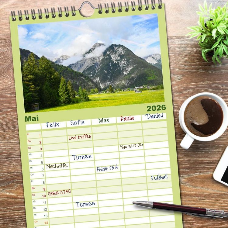 Produktbild: Familienplaner 2026 - Alpenwelten-Zwischen Wetterstein und Karwendel mit 5 Spalten (Wandkalender, 21 x 45 cm) CALVENDO