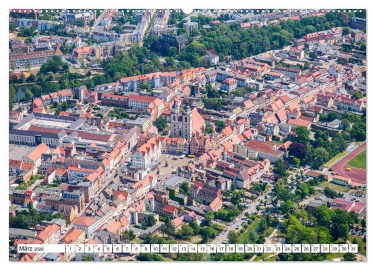Produktbild: Lutherstadt Wittenberg - Stadt der Reformation aus der Vogelperspektive (hochwertiger Premium Wandkalender 2026 DIN A2 quer), Kunstdruck in Hochglanz