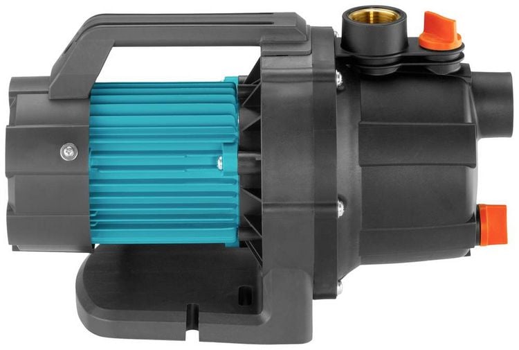 Produktbild: GARDENA 3000/4 Basic Set Gartenpumpe 3000 l/h 35 m