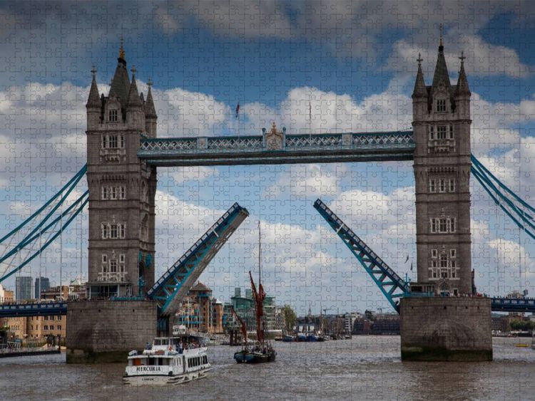 Produktbild: CALVENDO Puzzle Towerbridge | 1000 Teile Lege-Gr&ouml;&szlig;e 64x48cm Foto-Puzzle f&uuml;r gl&uuml;ckliche Stunden