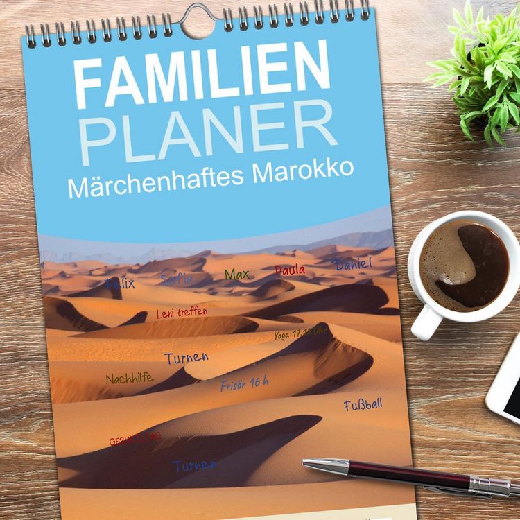 Produktbild: Familienplaner 2026 - M&auml;rchenhaftes Marokko mit 5 Spalten (Wandkalender, 21 x 45 cm) CALVENDO