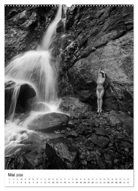 Produktbild: Akt am Wasserfall (hochwertiger Premium Wandkalender 2026 DIN A2 hoch), Kunstdruck in Hochglanz