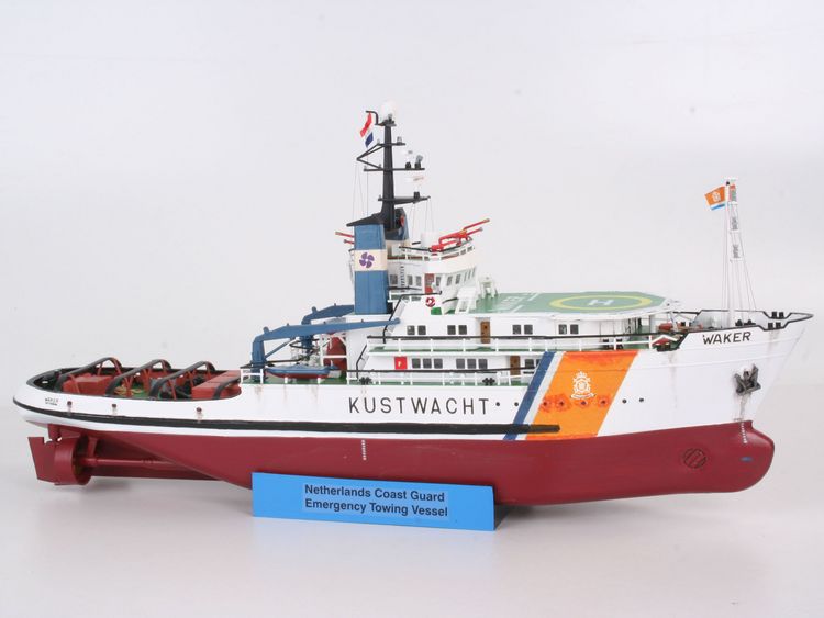 Produktbild: Revell 05240 ETV Waker Schiffsmodell Bausatz 1:200