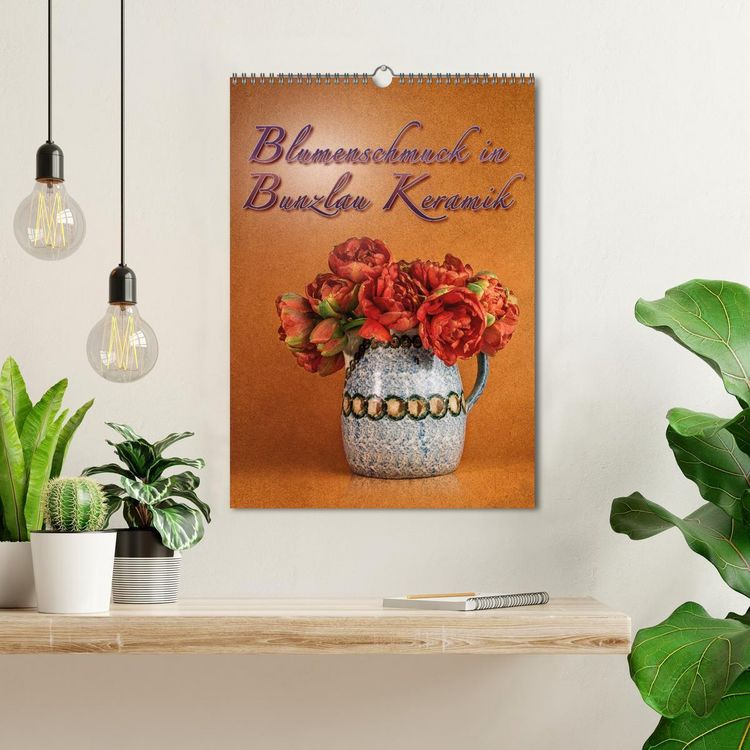 Produktbild: Blumenschmuck in Bunzlau Keramik (Wandkalender 2026 DIN A3 hoch), CALVENDO Monatskalender