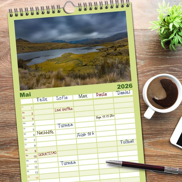 Produktbild: Familienplaner 2026 - Ecuador - Naturparadies am &Auml;quator mit 5 Spalten (Wandkalender, 21 x 45 cm) CALVENDO