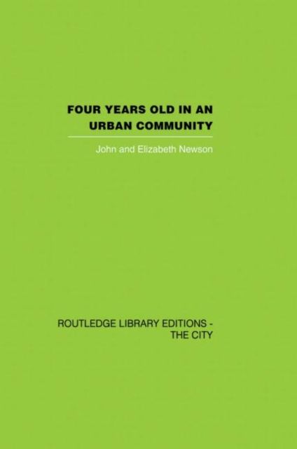 Produktbild: Four Years Old in an Urban Community