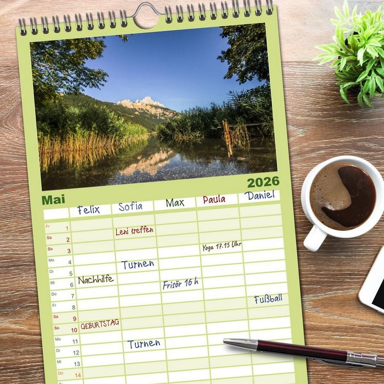 Produktbild: Familienplaner 2026 - Im Allg&auml;u bei Oberstdorf mit 5 Spalten (Wandkalender, 21 x 45 cm) CALVENDO