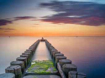 Produktbild: CALVENDO Puzzle Buhnen beim Sonnenuntergang &uuml;ber der Ostsee | 1000 Teile Lege-Gr&ouml;&szlig;e 64x48cm Foto-Puzzle f&uuml;r gl&uuml;ckliche Stunden