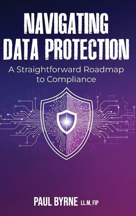 Produktbild: Navigating Data Protection