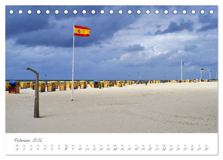 Produktbild: Seeb&auml;der an der Ostseek&uuml;ste - Mod&auml;ne Villen, bunte Strandk&ouml;rbe, Ostseebrise, Sand und Meer (Tischkalender 2026 DIN A5 quer), CALVENDO Monatskalender