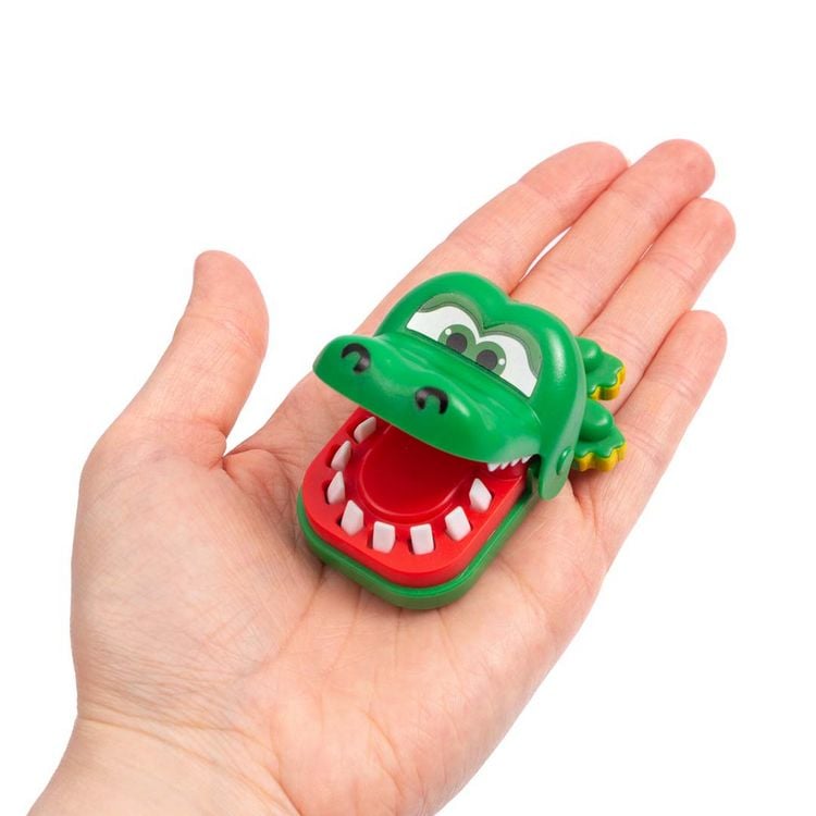 Produktbild: Worlds Smallest 361206 - Crocodile Dentist Game, Gr&ouml;&szlig;e: ca. 7,6 cm, Mini-Version Kroko-Doc
