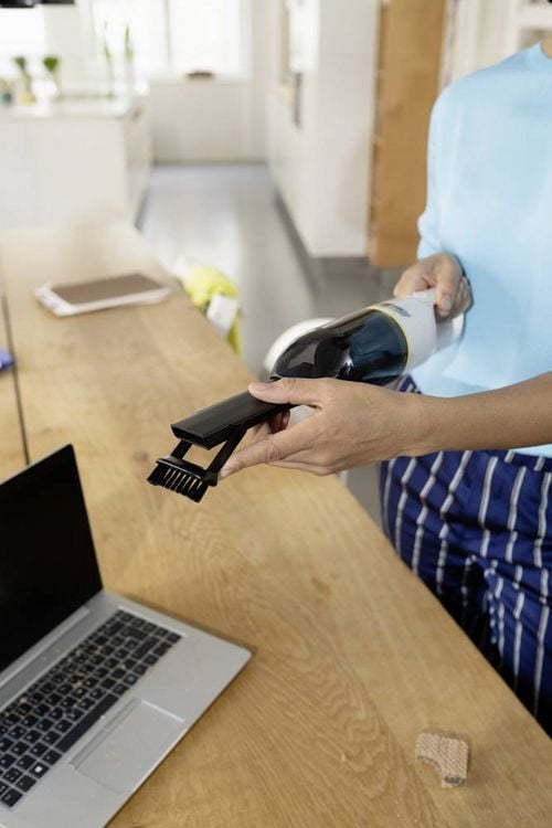 Produktbild: K&auml;rcher Home & Garden CVH 2 Akku-Handstaubsauger 70W