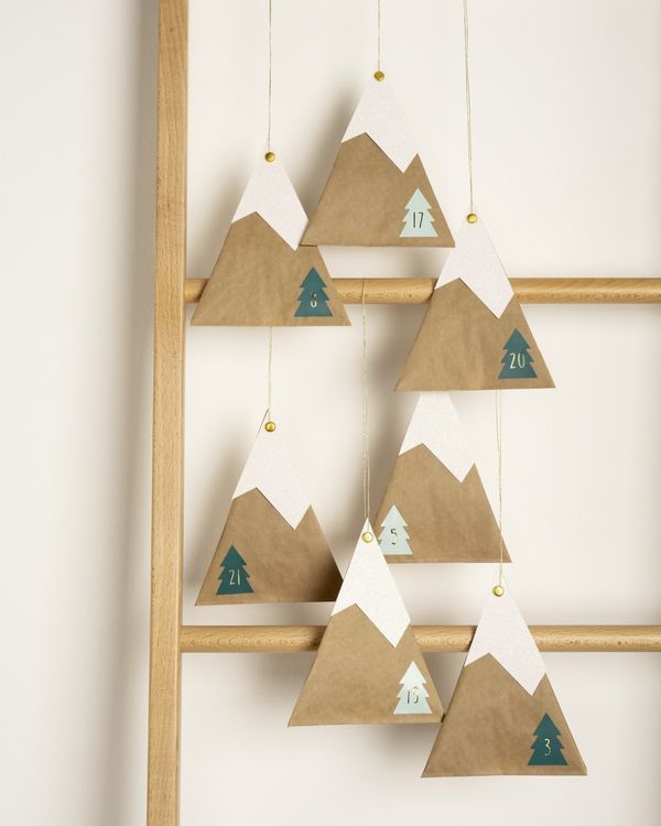 Produktbild: FOLIA Bastelartikel Adventskalendersticker CHRISTMAS TREE, 4 Blatt in 9x14cm