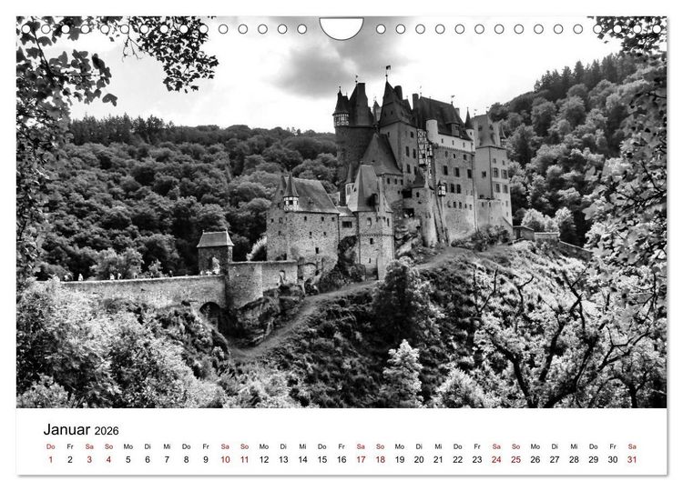 Produktbild: Burgen in schwarzwei&szlig; - Wie aus alten Zeiten (Wandkalender 2026 DIN A4 quer), CALVENDO Monatskalender