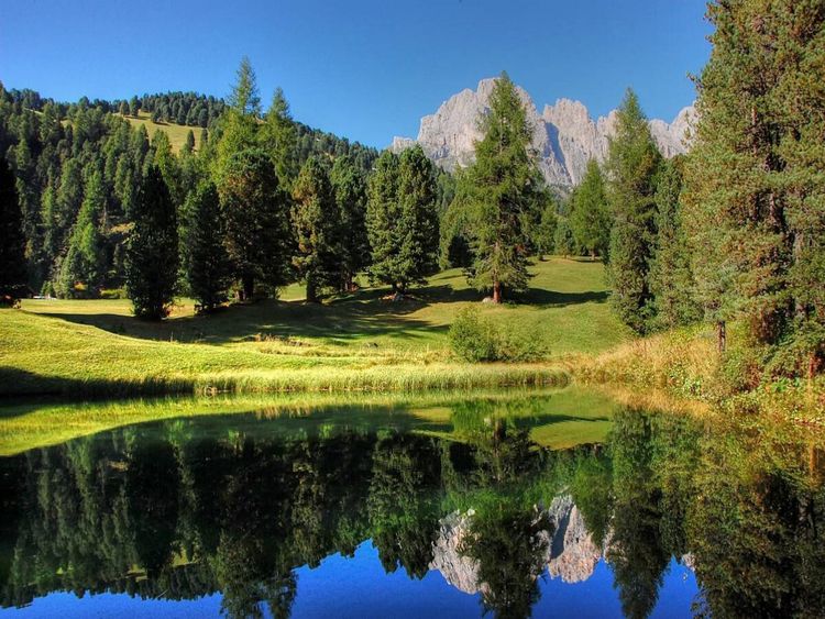Produktbild: CALVENDO Puzzle Bergsee an der Cisles Alm mit Geisler Spitzen - erreichbar von Wolkenstein oder St. Christina | 1000 Teile Lege-Gr&ouml;&szlig;e 64x48cm Foto-Puzzle f&uuml;r gl&uuml;ckliche Stunden