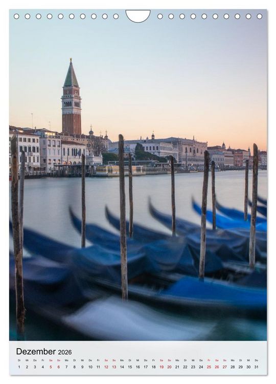 Produktbild: Venedig - Zwischen Wasser und Himmel (Wandkalender 2026 DIN A4 hoch), CALVENDO Monatskalender