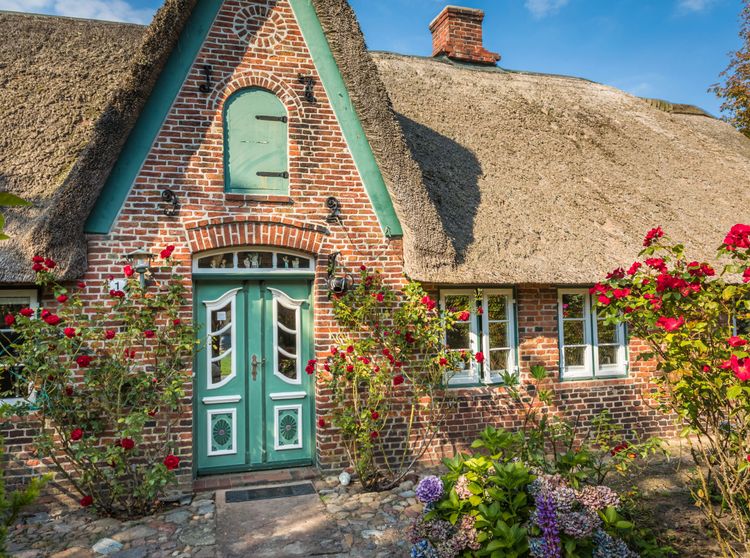 Produktbild: CALVENDO Puzzle Historischer Hof mit Bauerngarten in Keitum | 2000 Teile Lege-Gr&ouml;&szlig;e 90x67cm Foto-Puzzle f&uuml;r gl&uuml;ckliche Stunden