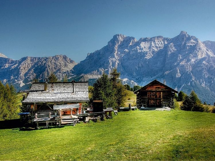 Produktbild: CALVENDO Puzzle Ein Motiv aus dem Kalender Idyllische H&uuml;tten und Hochalmen | 1000 Teile Lege-Gr&ouml;&szlig;e 64x48cm Foto-Puzzle f&uuml;r gl&uuml;ckliche Stunden