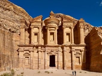 Produktbild: CALVENDO Puzzle Kloster Ad oder Ed-Deir der nabataeische Ruinenstadt Petra | 1000 Teile Lege-Gr&ouml;&szlig;e 64x48cm Foto-Puzzle f&uuml;r gl&uuml;ckliche Stunden
