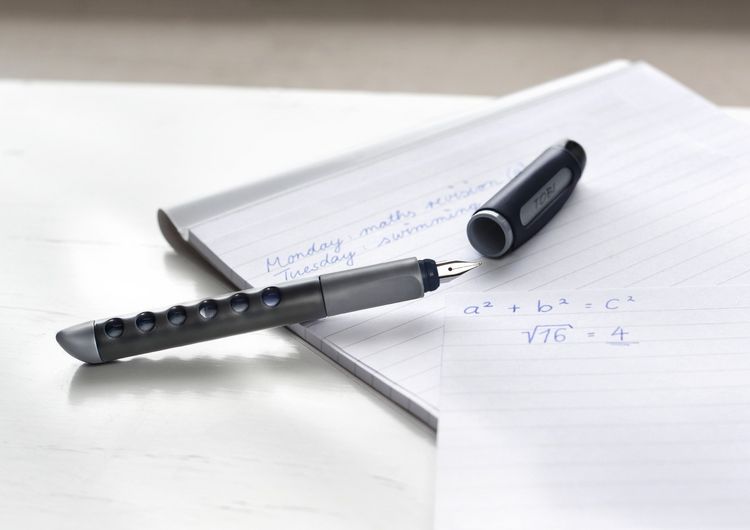 Produktbild: Faber-Castell F&uuml;ller Scribolino A schwarz Rechtsh&auml;nder
