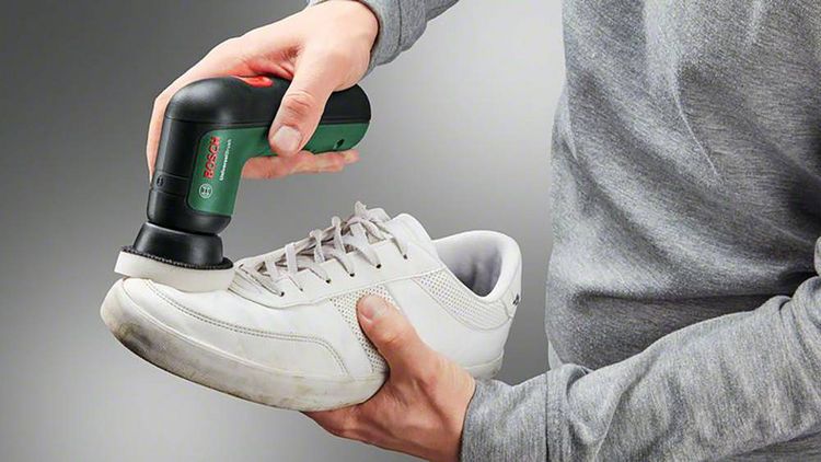 Produktbild: Bosch Home and Garden 06033E0002 UniversalBrush Set Akku-Multi-Reiniger