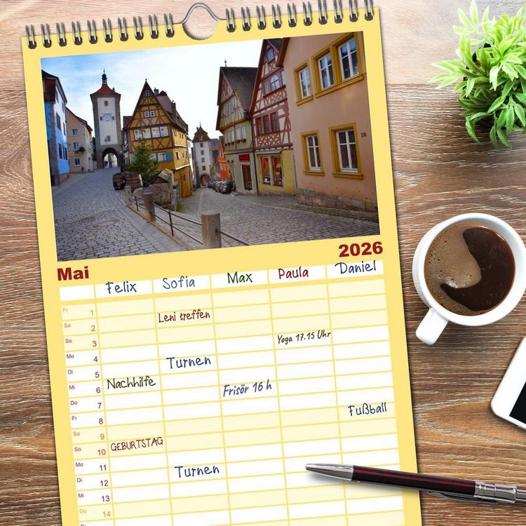 Produktbild: Familienplaner 2026 - Erlebe mit mir Rothenburg ob der Tauber mit 5 Spalten (Wandkalender, 21 x 45 cm) CALVENDO